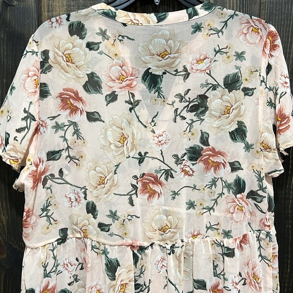 NWT Torrid Lexie Chiffon Tunic 0 12 Babydoll Floral Button Up Pink Hi Low Boho - Picture 6 of 8
